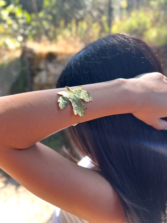 Maple leaf Bangle